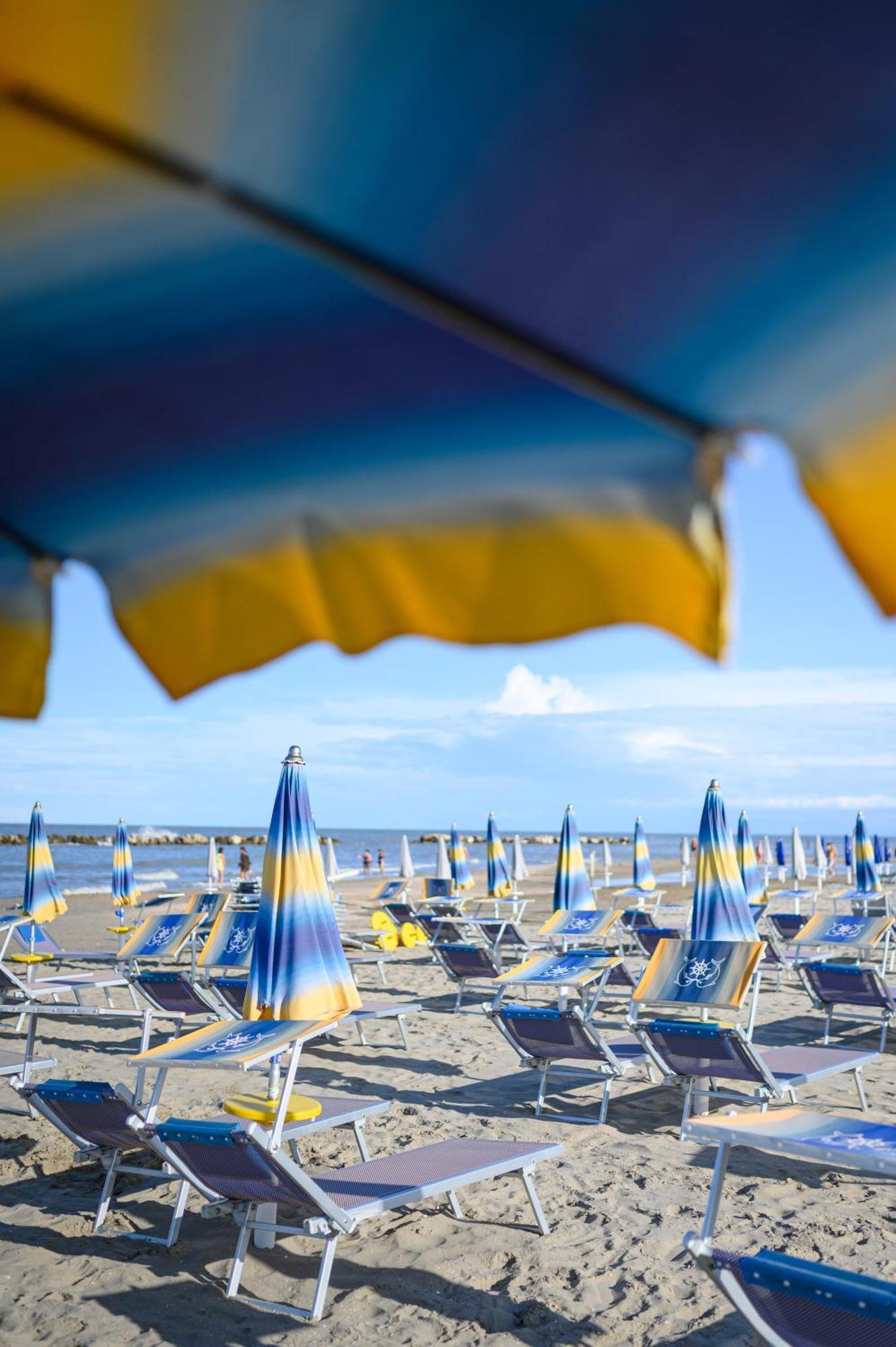Hotel De Paris Lido Di Savio Zewnętrze zdjęcie
